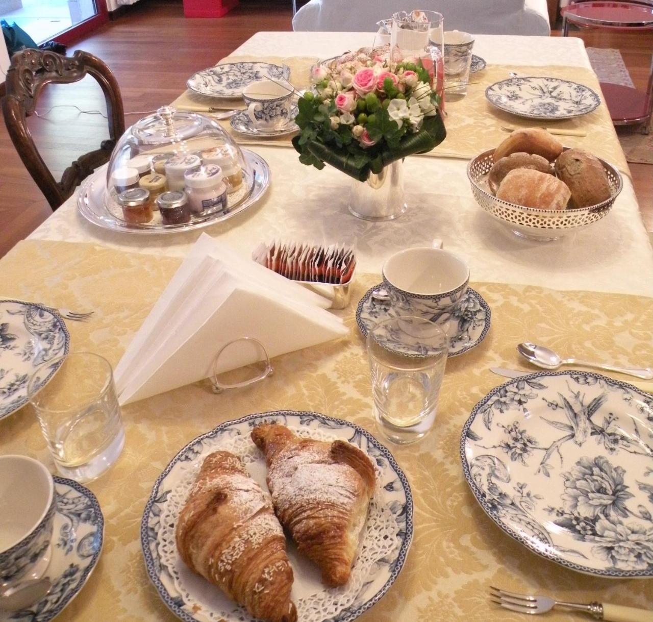 Guest House Barazzetto Biella Buitenkant foto